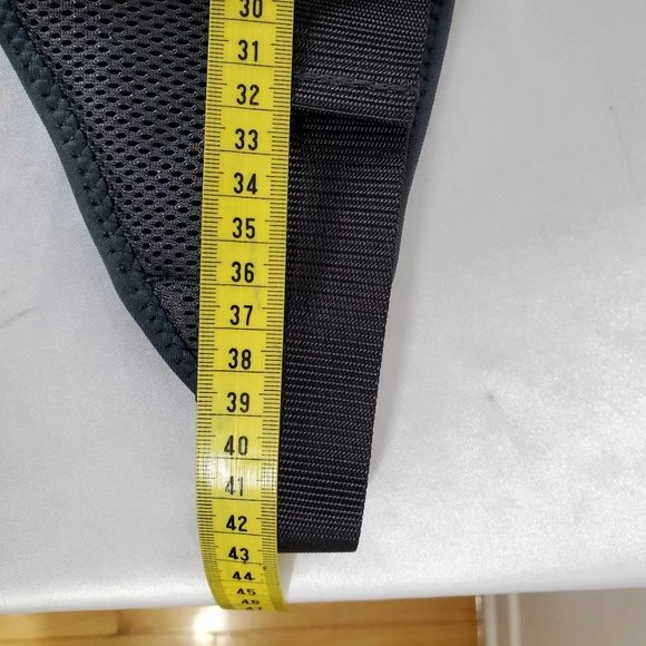 🍋🍋NWOT-Vintage Lululemon Amphipod Running Hydration Belt 16 Oz - Picture 12 of 13